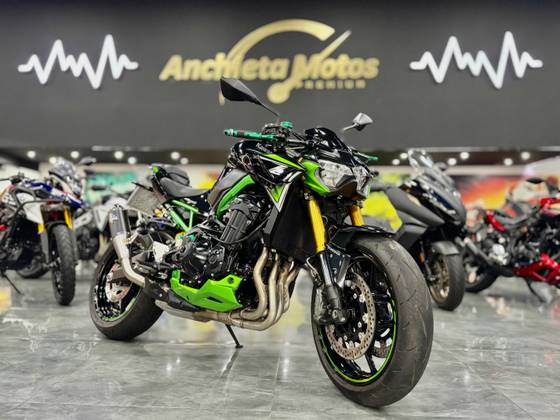 KAWASAKI Z900 R EDITION 